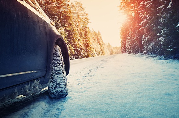 car driving in snow