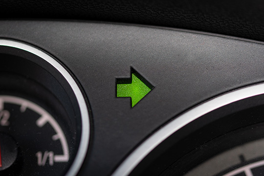 right arrow signal on car dashboard