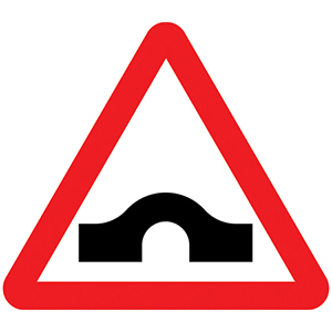 hump bridge traffic sign